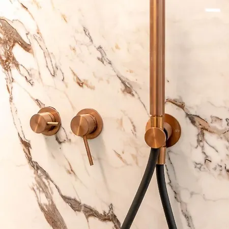 Smart Binario - Self Check-in Hotel Muralto