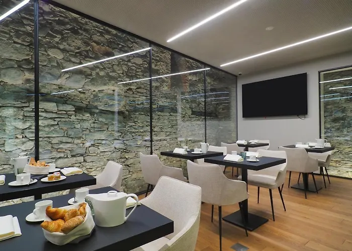 Hotel Binario Muralto